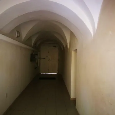 Manthonè Nel Cuore Della Storia *